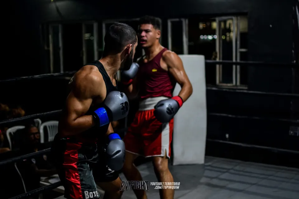 Destaque de competição de boxe do Solo Boxe Club em Lagoa da Prata